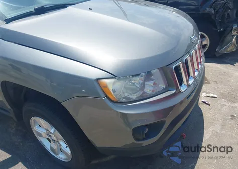 2013 Jeep Compass Sport из США, поврежденный, VIN 1C4NJCBA3DD131139